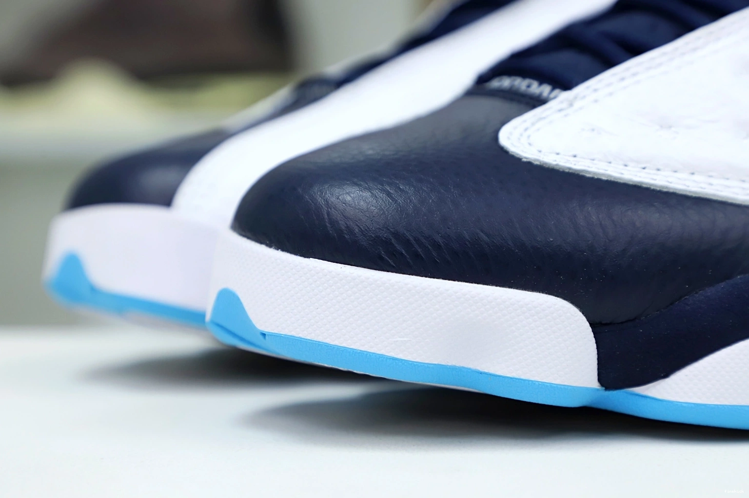 AIR RETRO JORDAN BLUE 414571-144 POWDER OBSIDIAN WHITE 13 0213